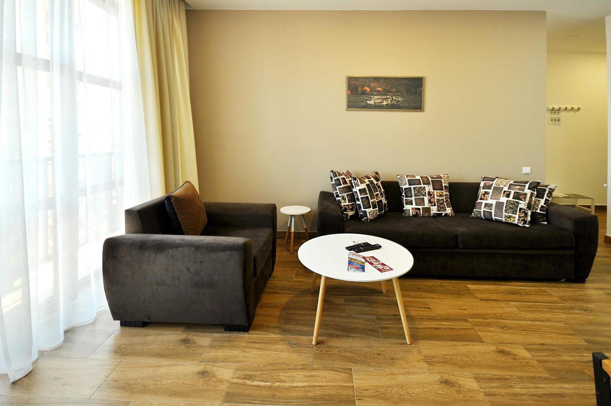 Bfg Suites Apartments Тбилиси Номер фото
